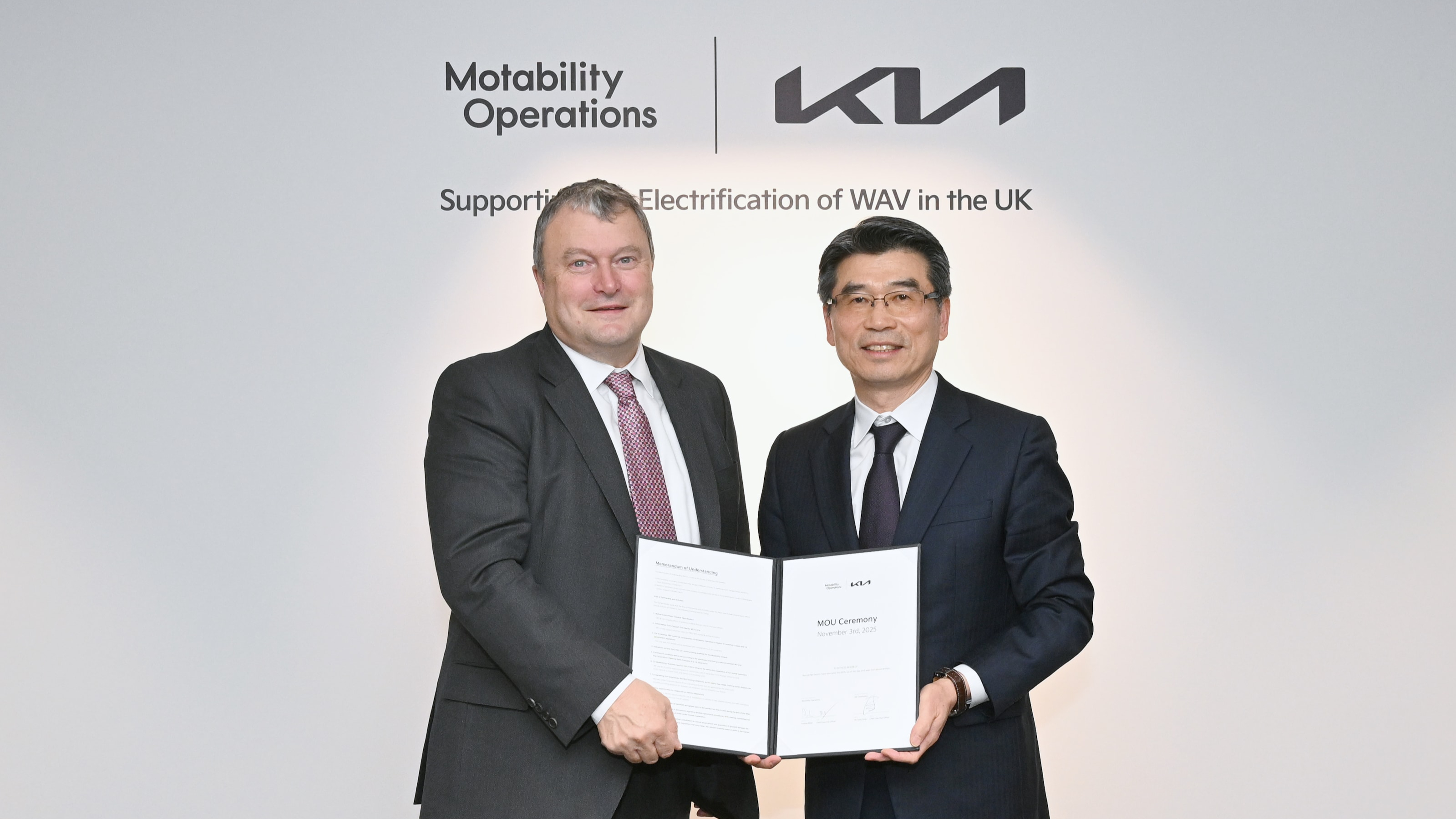 Motability Operations and Kia MoU Ceremony 1
